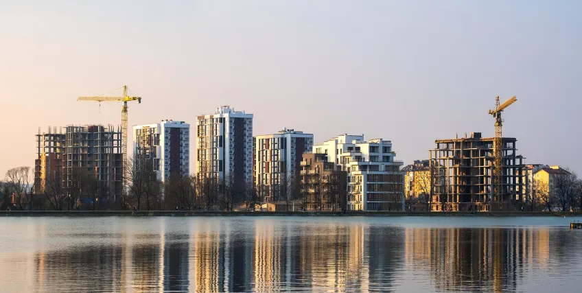 How Commercial Real Estate Lenders in Florida Evaluate Investment Properties Today