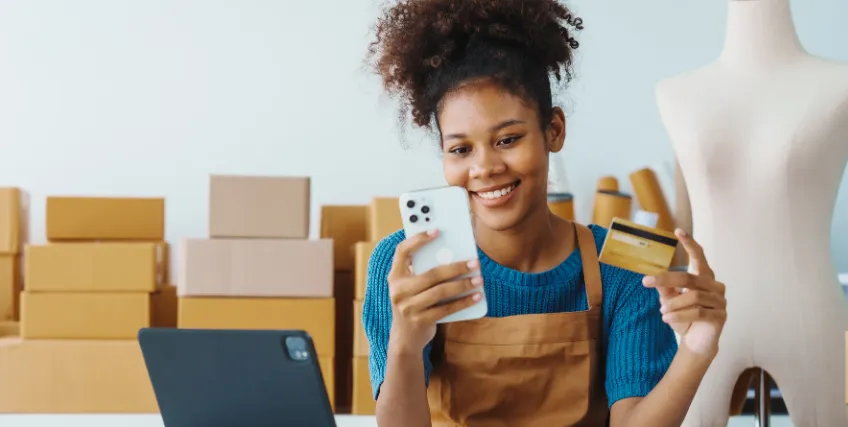 Building Your LLC’s Credibility: The Role of Business Credit Cards
