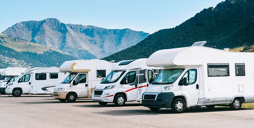 How to Choose Among the Best RV Loan Companies for Your Rental Business