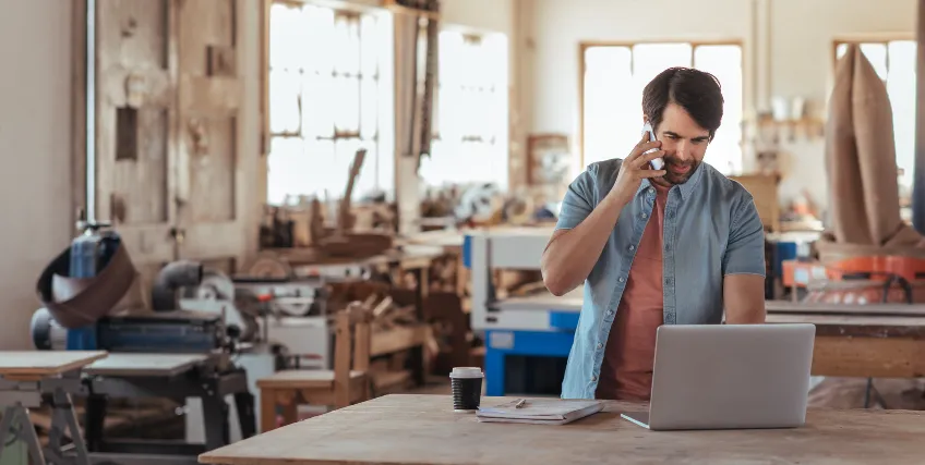 How Business Revolving Credit Helps Manage Cash Flow Problems