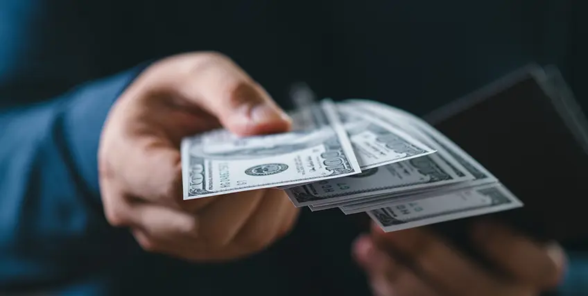 How Financing and Funding Solutions Help Businesses Manage Cash Flow