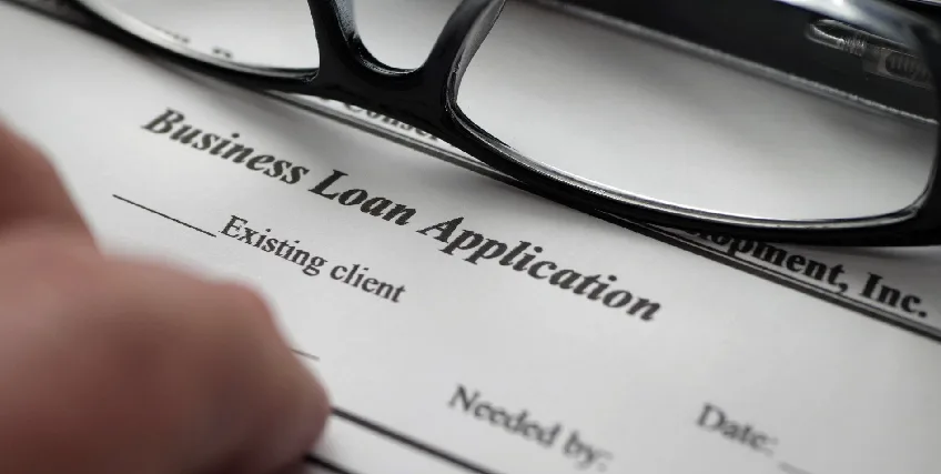 How Lending Companies for Small Business Evaluate Loan Applications