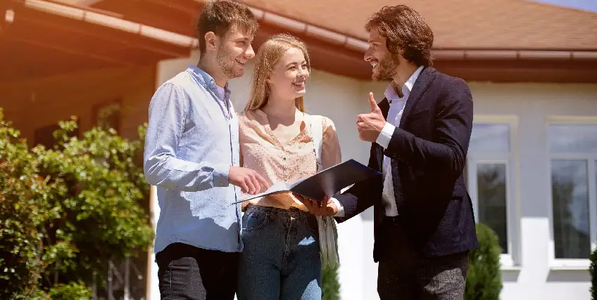 Loans for Real Estate Agents with Irregular Income: What Are Your Options